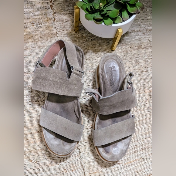 Homers Artisan Suede Platform Wedge Sandals in Tan - Picture 2 of 3